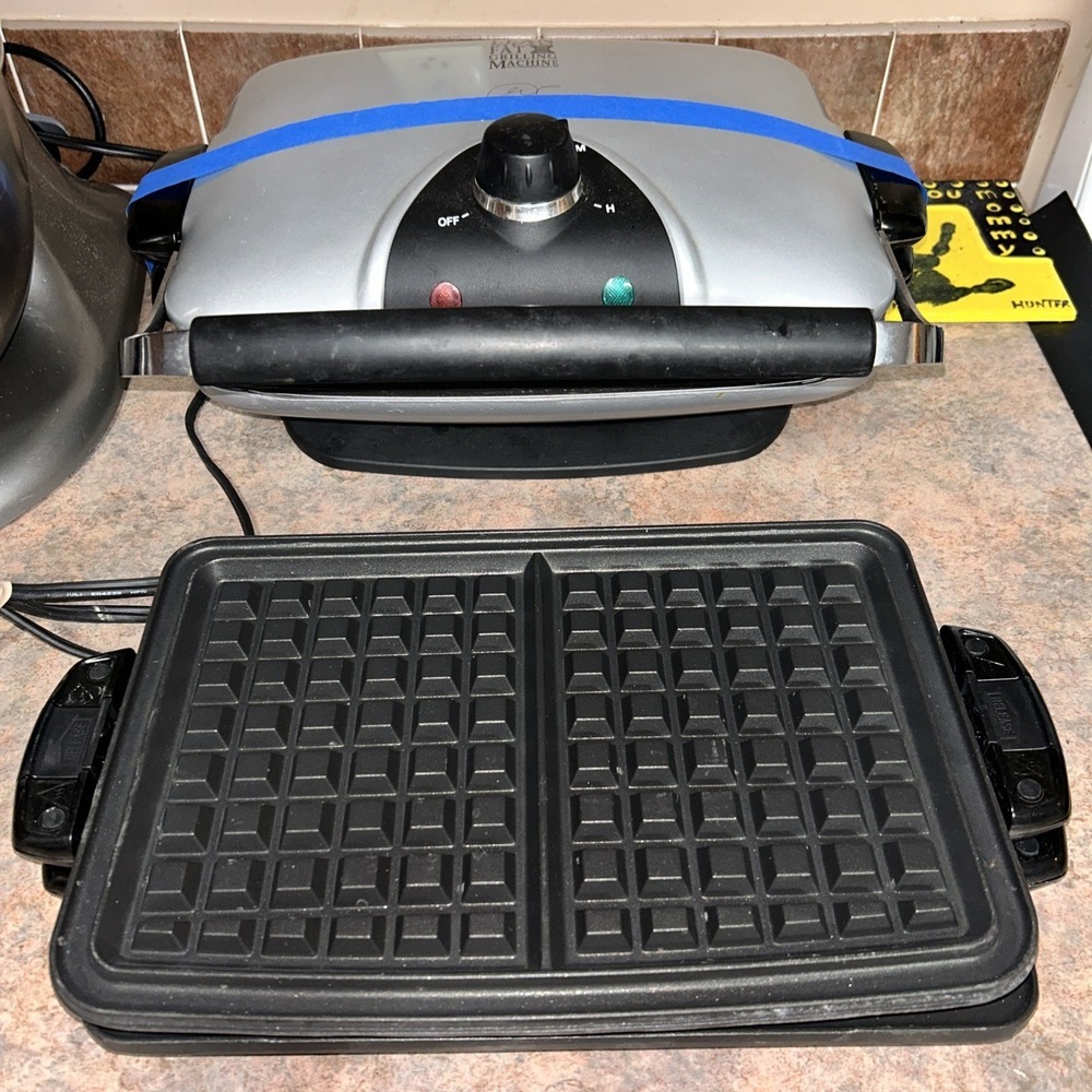 George Foreman GRP90WGPQ The Next Grilleration Machine w3 Interchangeable Plates - Picture 6 of 6